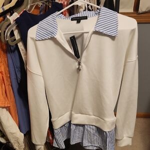 Adrienne Vittadini White Top with Blue Striped Collar